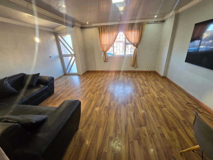 4 Bedroom Property for Sale in Portlands Western Cape